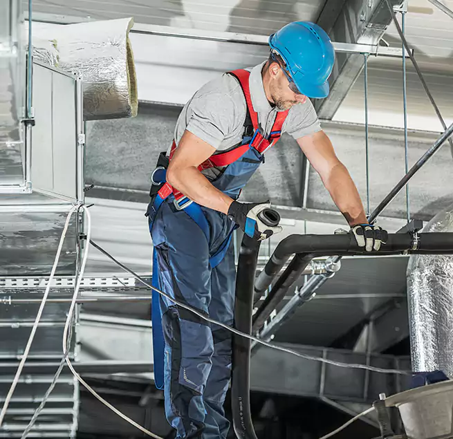 Why Homeowners & Businesses Trust Us in Muscatine, IA?